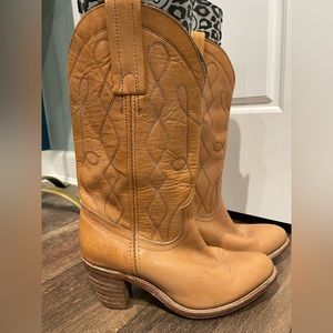 Vintage Frye cowboy boots